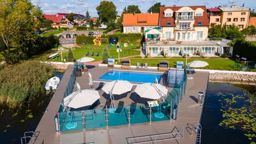 Villa Le Lux Mikołajki Ngoại thất bức ảnh