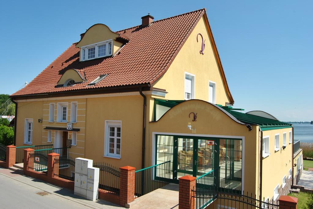 Villa Le Lux Mikołajki Ngoại thất bức ảnh