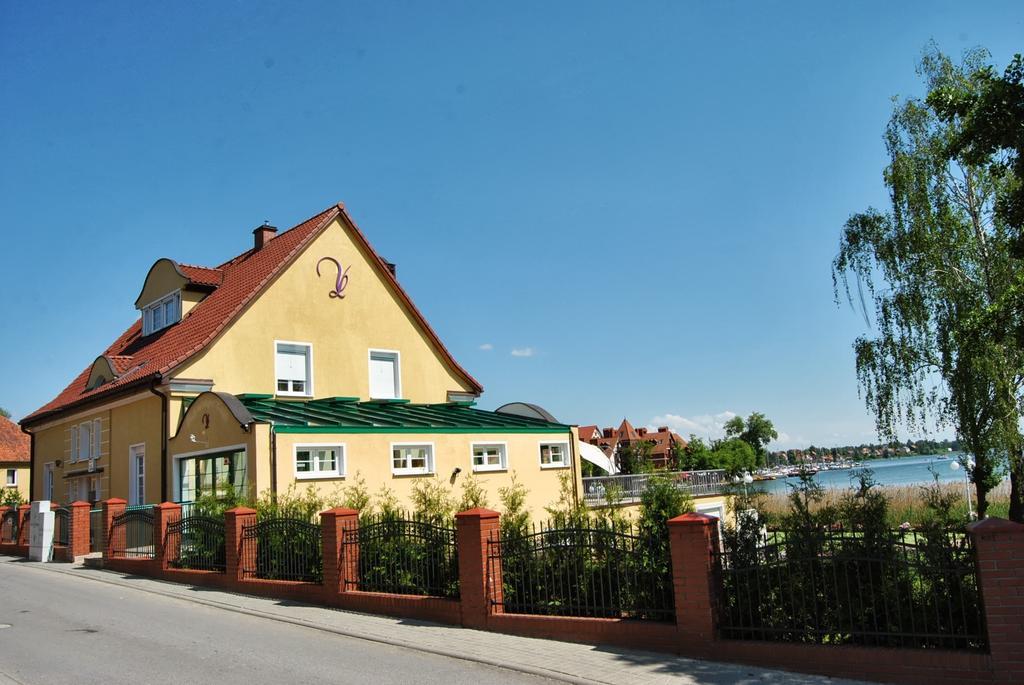Villa Le Lux Mikołajki Ngoại thất bức ảnh